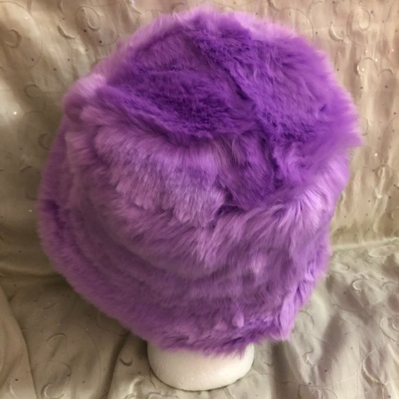 Women's Faux Fur Purple Bucket Hat - Picture 2 of 5